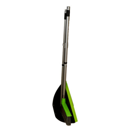 Balai + shovel